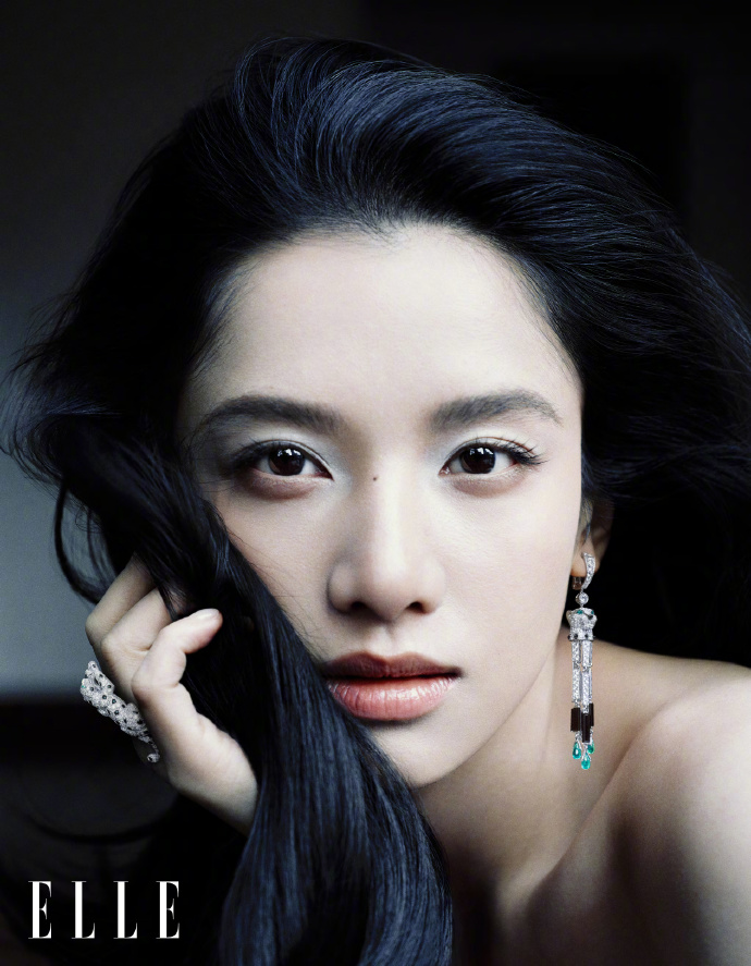 Pre - นิตยสาร ELLE จางจิ้งอี๋ ZhangJingyi 2025