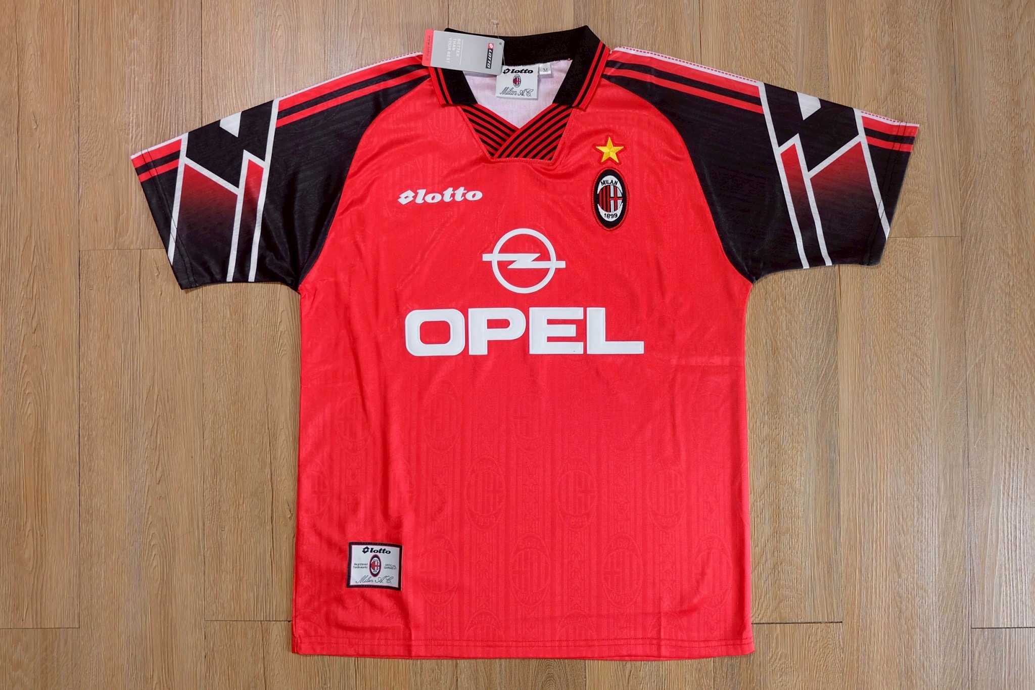 Retro เสื้อฟุตบอลย้อนยุค ทีมเอซี มิลาน เหย้า 1978-98 Retro AC MILAN Home 1978-98