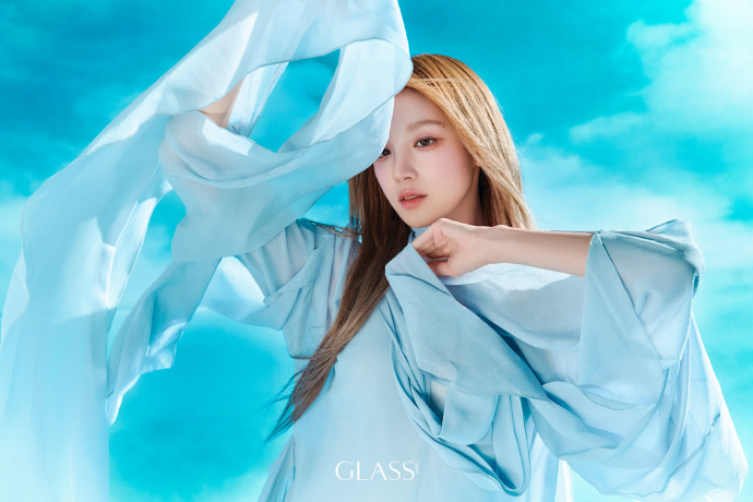 Pre - นิตยสาร Glass ซ่งอวี่ฉี SongYuqi 2024/YUQI NYLON 2023