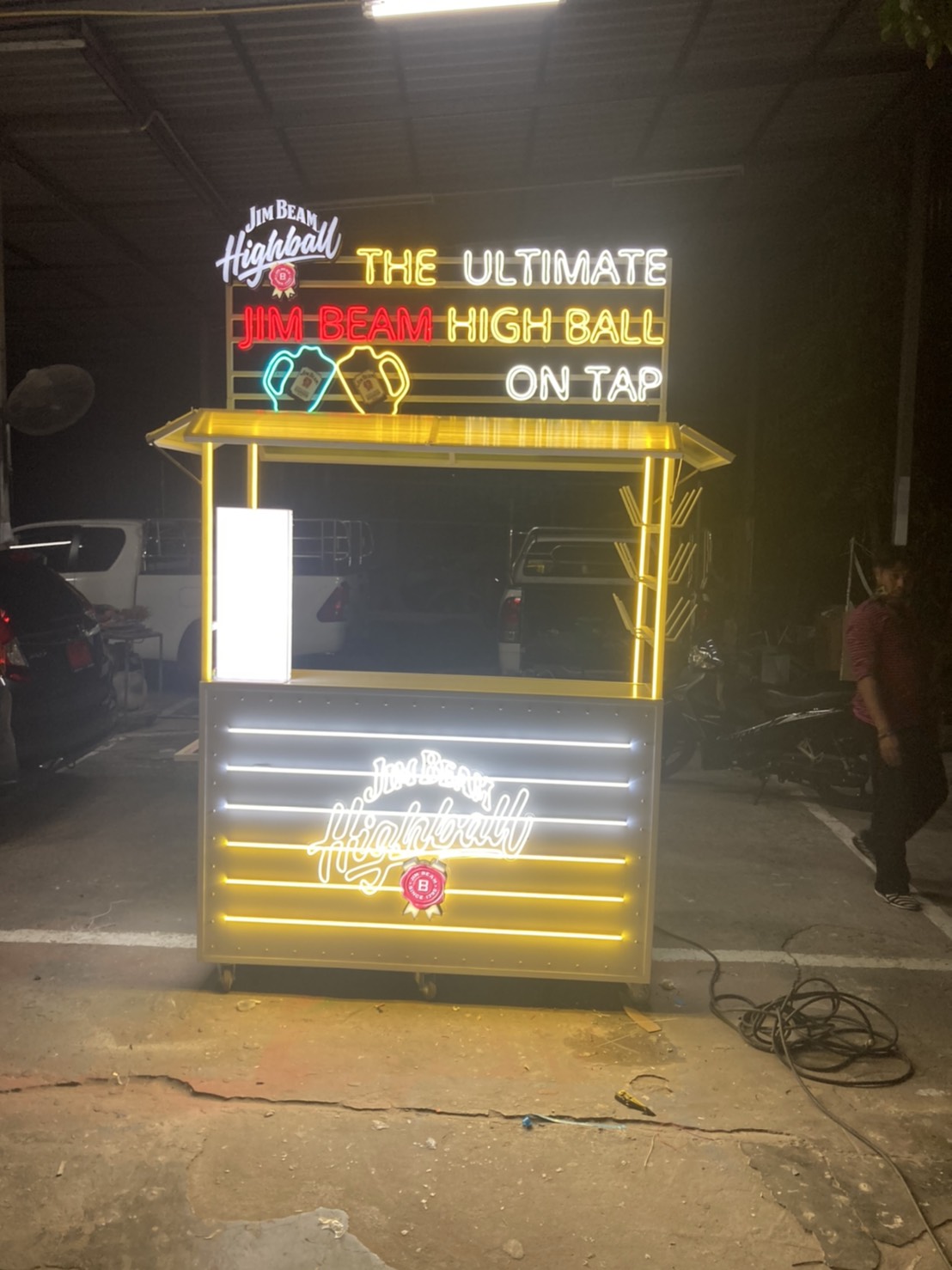 ป้ายไฟ neon led ติดซุ้มเหมาะสำหรับเป็นป้ายงานevent ป้ายตกแต่งร้าน ป้ายไฟมีความสว่างเห็นชัดเจน ช่วยให้ลูกค้าสนใจได้มากยิ่งขึ้น