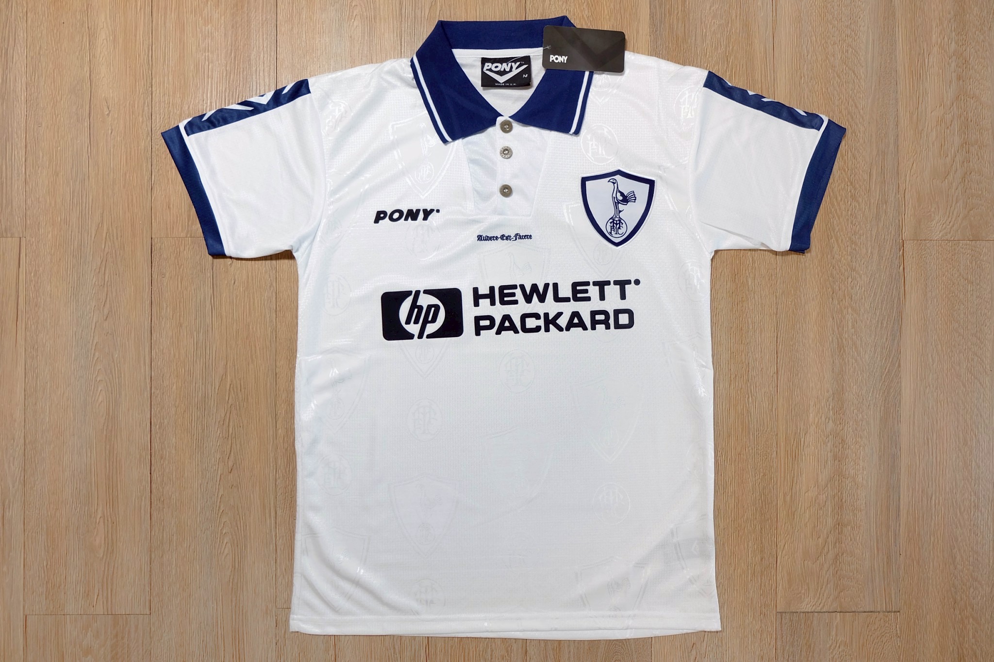 Retro เสื้อฟุตบอลย้อนยุค สเปอร์ 1995-66