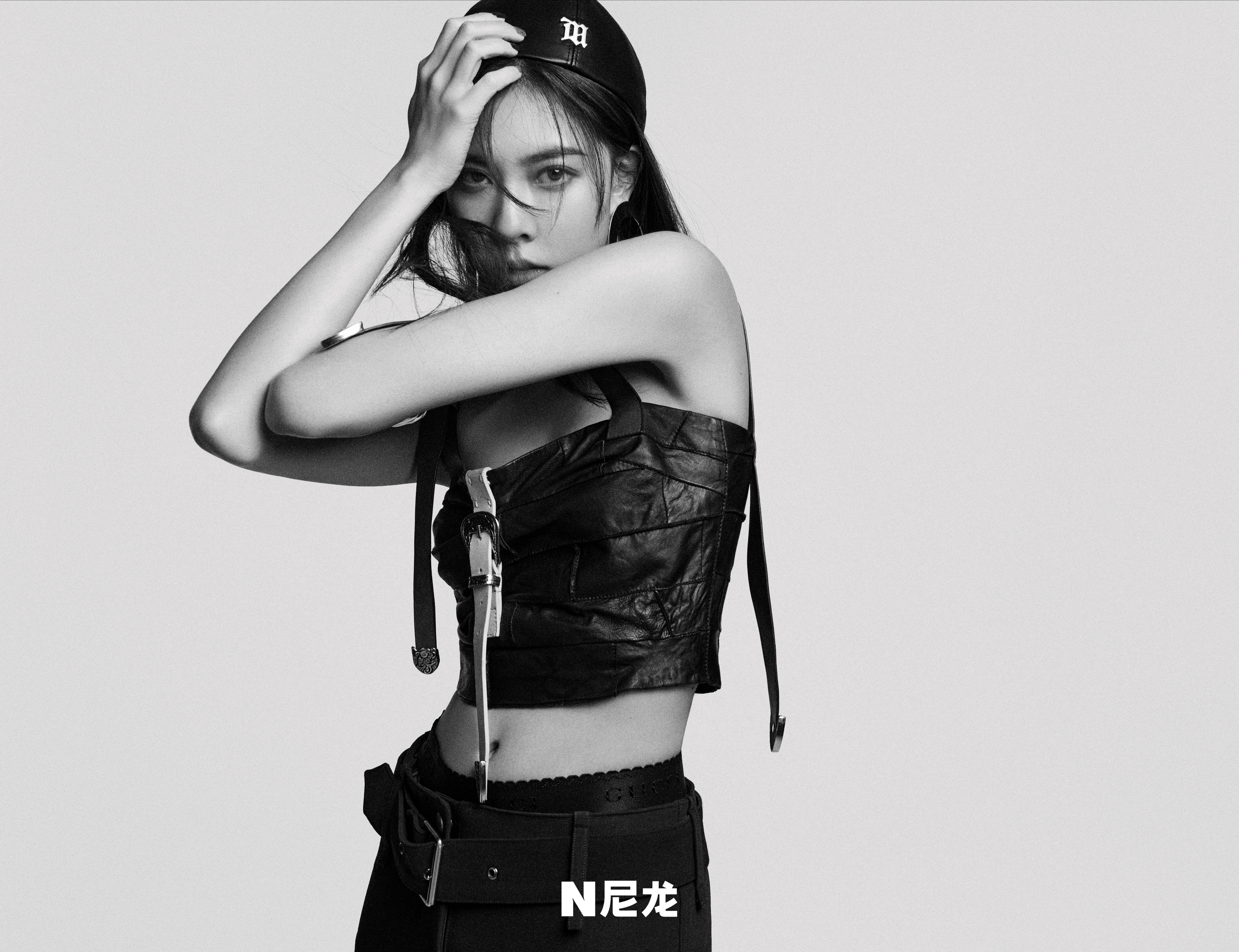 Pre - นิตยสาร OK ซ่งเหยียนเฟย Songyanfei 2022/Nylon China