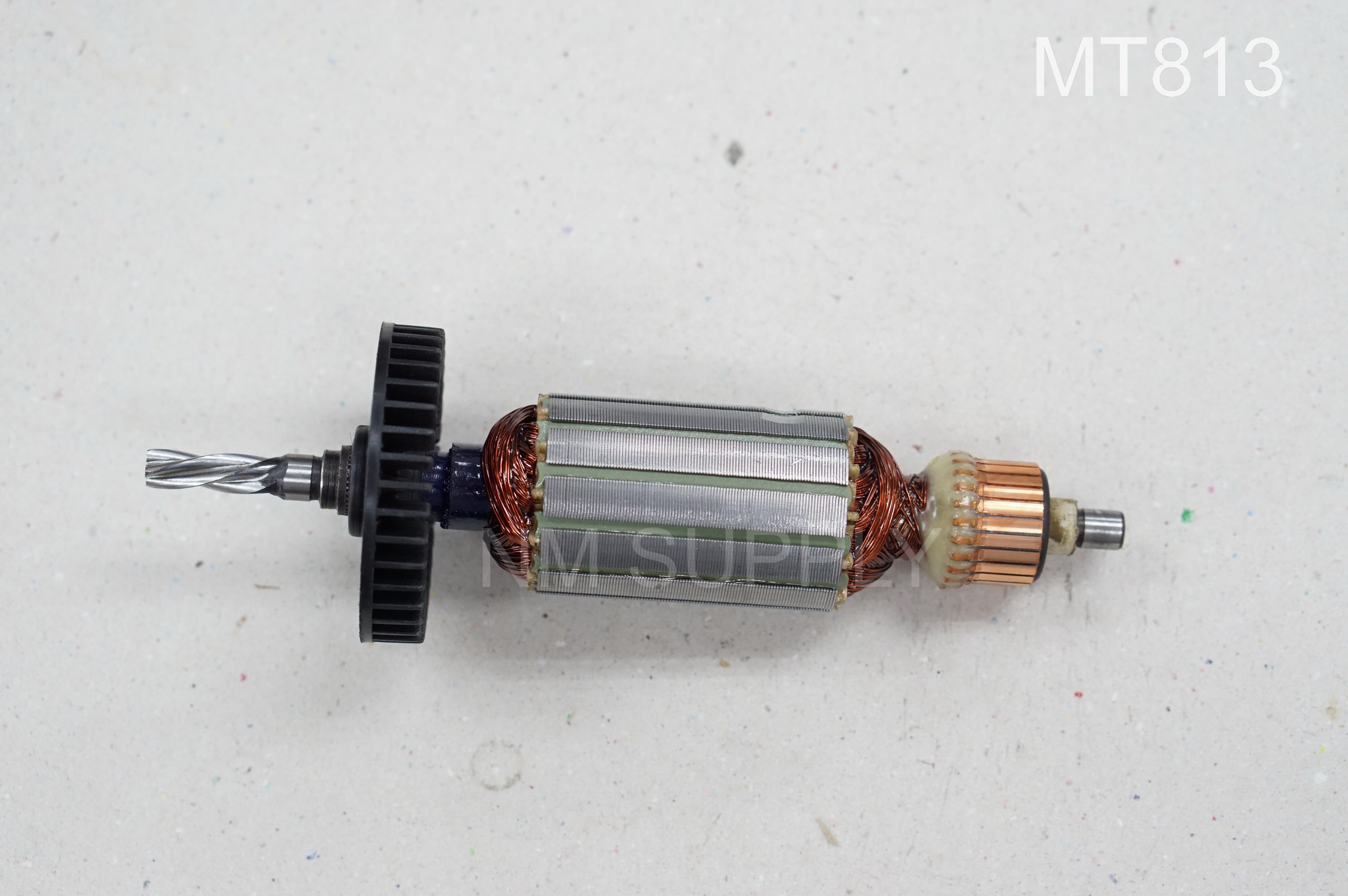 ทุ่นสว่านเจาะกระแทก MT813