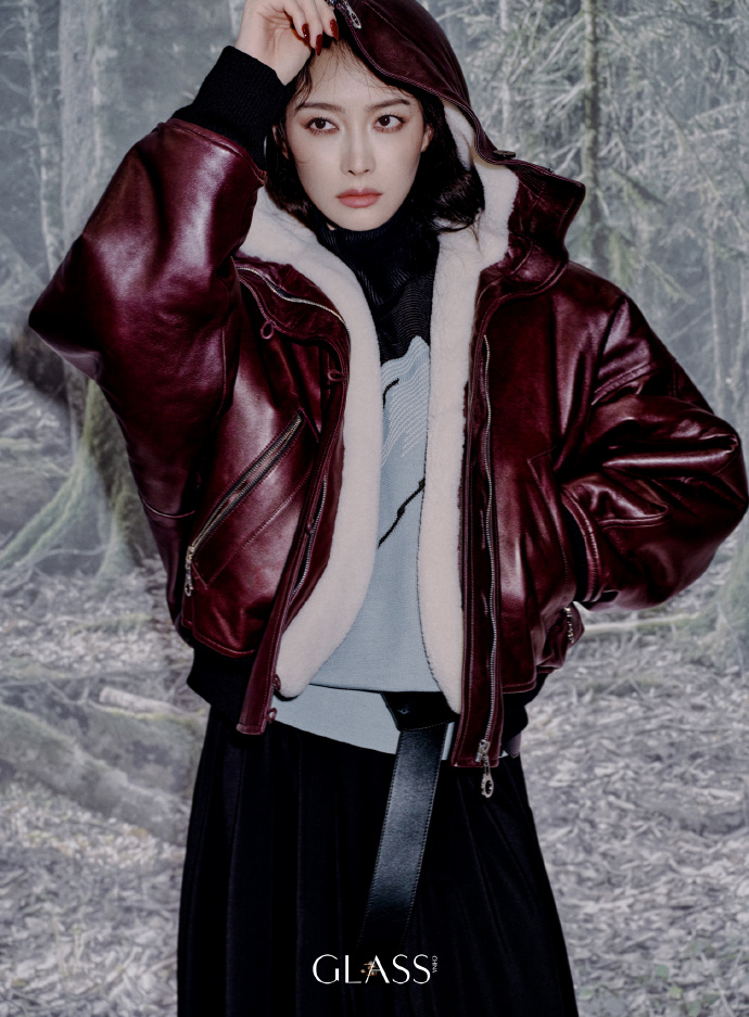 Pre - นิตยสาร GLASS วิคตอเรียซ่ง SongQian VictoriaSong 10/2025