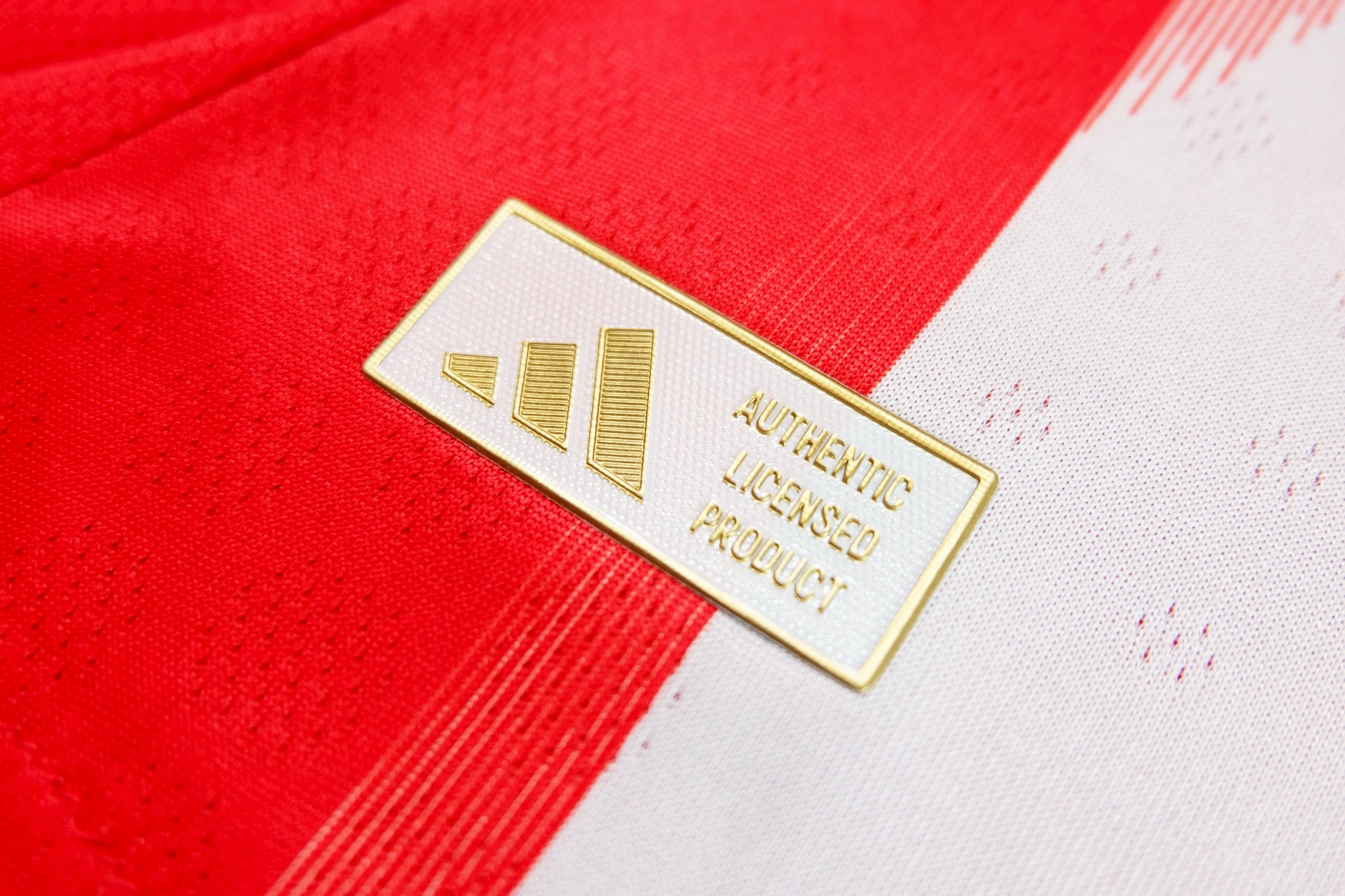 เสื้อฟุตบอลบาเยิน เหย้า สีแดง Player Edition เกรดนักเตะ 2025
