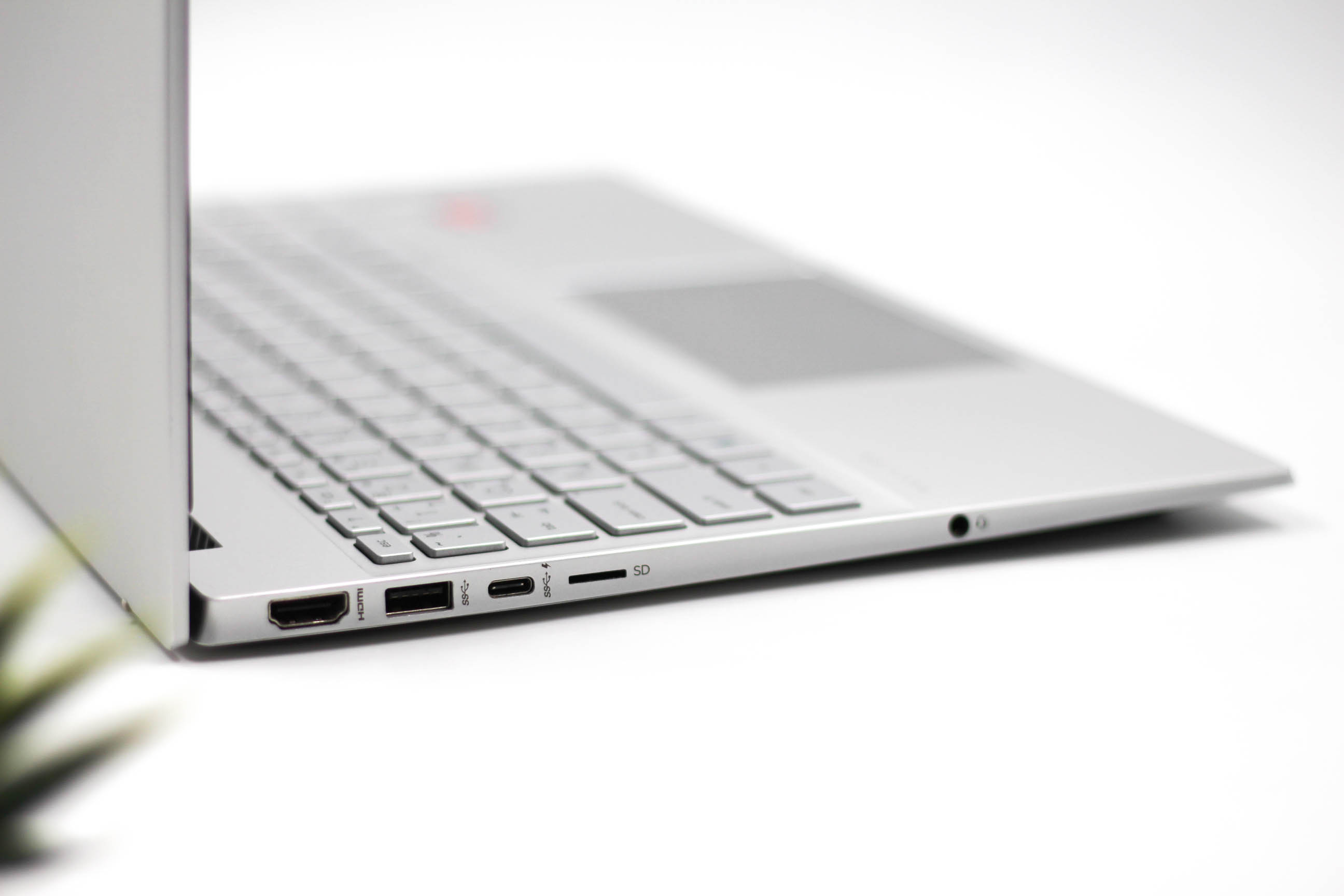HP PAVILION 15-EH0004AU