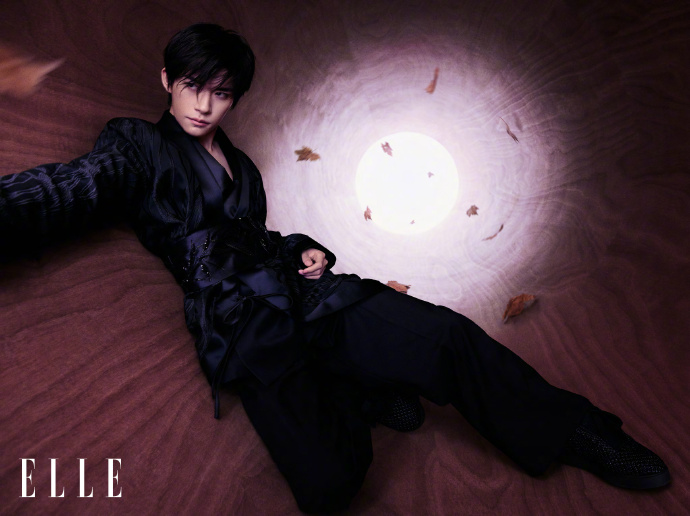 Pre - นิตยสาร ELLE แจ็กสันหยี YiYangQianXi JacksonYee 2024