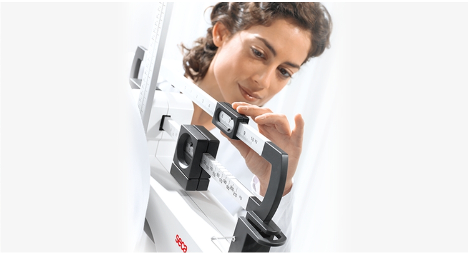 เครื่องชั่งน้ำหนักและวัดส่วนสูง Seca 700