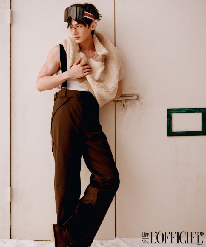 Pre - นิตยสาร L’Officiel ไป๋จิ้งถิง 白敬亭 BaiJingting 2023