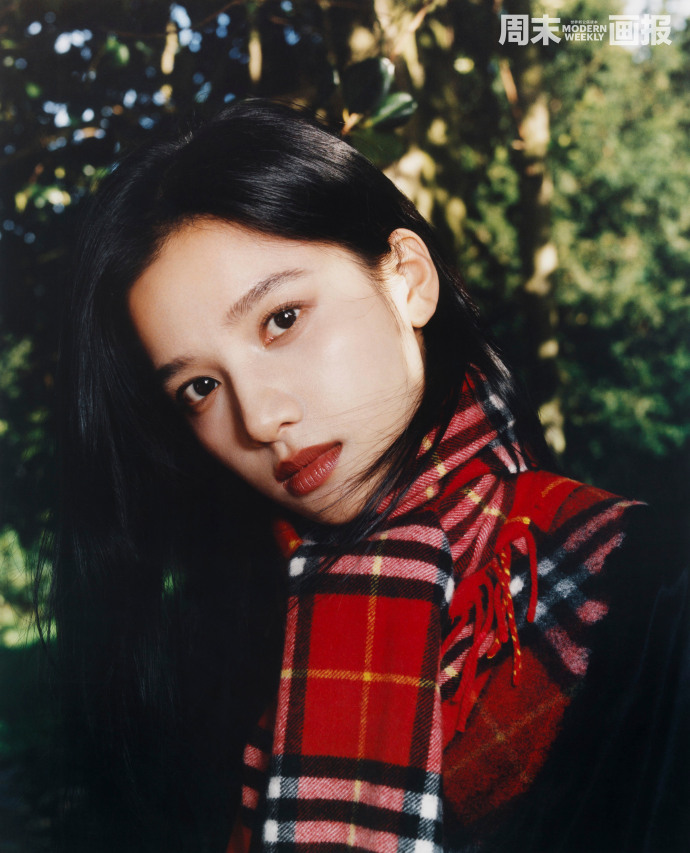 Pre - นิตยสาร iWeekly 周末画报 จางจิ้งอี๋ ZhangJingyi 2024