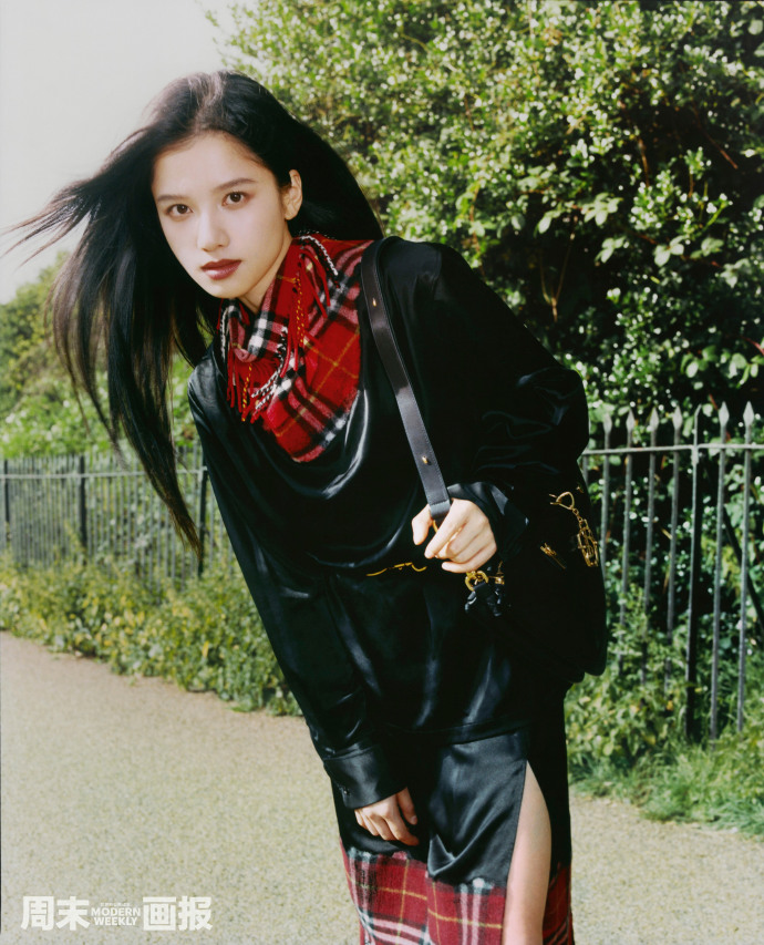 Pre - นิตยสาร iWeekly 周末画报 จางจิ้งอี๋ ZhangJingyi 2024