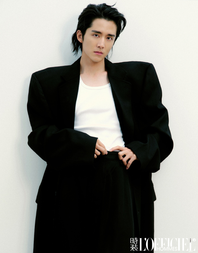 Pre - นิตยสาร L’Officiel Hommes จางซินเฉิง ZhangXincheng 2024