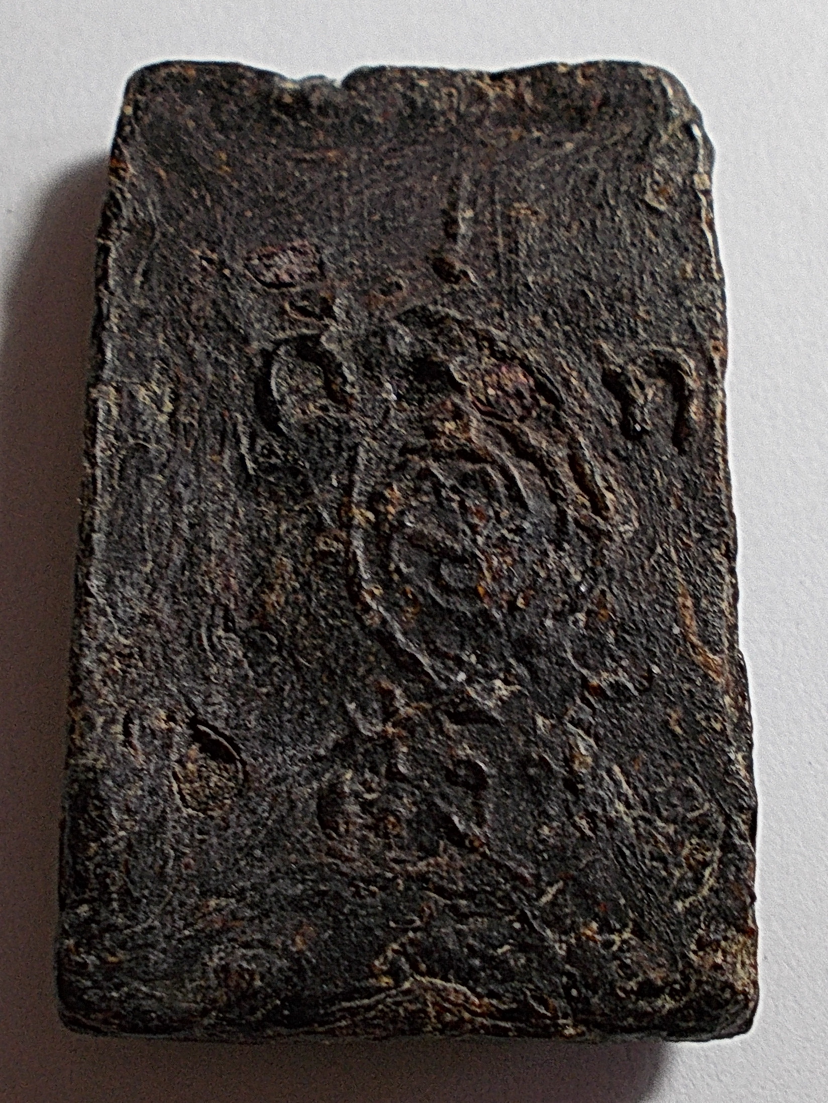 สมเด็จ หลวงพ่อสังข์ สุริโย วัดนากันตม จ.ศรีสะเกษ ยุคแรกๆ เนื้อผงผสมครั่งหลังยันต์ (ขายแล้ว)