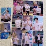 Pre - รูปถ่ายที่มีลายเซ็น INTO1