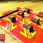 NUT-020 น็อตไทเทเนียม(ล็อคก้านพวงมาลัยแต่ง)ครบชุด 6ตัว/แพ็ค