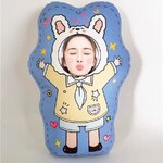 Pre - หมอนการ์ตูนลาย YangMi หยางมี่ ตุ๊กตาน่ารัก