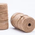 เชือกกระสอบเกรด A+ ม้วนเล็ก หนัก 0.5 กิโลกรัม สีน้ำตาลยังไม่ฟอกไม่มีผุ่นและไม่มีกลิ่นเหม็น