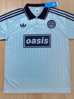 เสื้อเชิ้ตผู้ชายสีดำ/ฟ้า Oasis Special Edition พร้อมเบอร์ 25 เกรดเเฟนบอลพรีเมี่ยม 2025