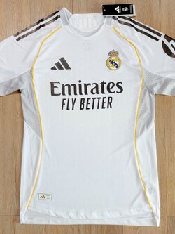 เสื้อฟุตบอลเรอัล มาดริด เหย้า สีขาว Player Edition เกรดนักเตะ 2025