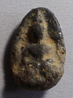 พระพิจิตรเม็ดน้อยหน่า เนื้อดิน จ.พิจิตร