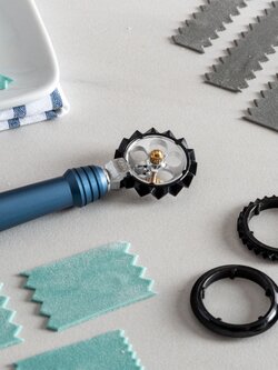 ลูกกลิ้งตัดแป้ง ล้อเดี่ยว ตัดได้ 3 แบบ รุ่นใหม่