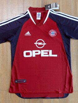 Retro เสื้อฟุตบอลย้อนยุคบาเยิน เหย้า 2001-02