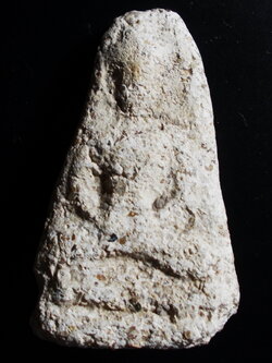 พระกรุอัมพวัน นครนายก พิมพ์กลีบบัวสมาธิ