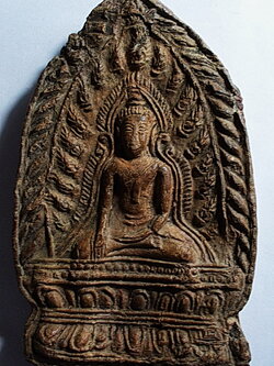 พระกำแพงใบขนุน เนื้อดิน กรุวัดมหาธาตุ จ.สุโขทัย (ขายแล้ว)