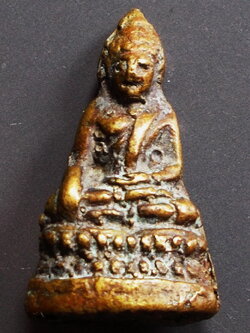 พระชัยวัฒน์ พิมพ์เล็ก ลพ.แฉ่ง วัดบางพัง นนทบุรี ปี 2495 #lnw1145