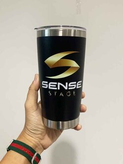 แก้วทรง YETI พร้อมพิมพ์โลโก้สีทอง