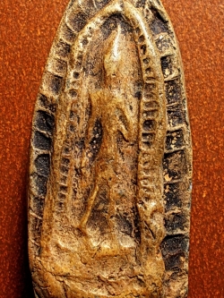 พระเนื้อดิน ลพ.โหน่ง วัดคลองมะดัน สุพรรณบุรี พิมพ์ลีลาหลังจารย์ #lnw04