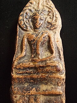 พระปรกโพธิ์เชียงแสน เนื้อดิน ศิลป์เมืองน่าน