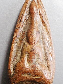 พระกำแพงเม็ดมะเคล็ด ทุ่งเศรษฐี กำแพงเพชร