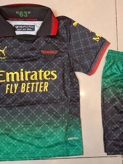 ชุดฟุตบอลเด็ก – 2025-26 ชุดฟุตบอลเด็กเอซี มิลาน สีเขียว สำหรับเด็ก Fans Edition เกรดแฟนบอล Size 18-28