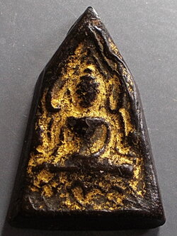 พระพุทธชินราช เนื้อดิน กรุวัดเสาธงทอง สุพรรณบุรี