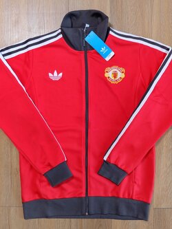 เสื้อวอร์ม + เเจ๊คเก๊ต เเมนยูแขนยาว สีดำ เกรดแฟนบอล 2026