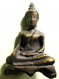 พระเชียงแสนสิงห์สาม เนื้อสัมฤทธิ์ ขนาดห้อยบูชา #lnw461