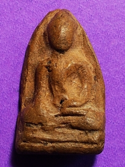 พระพิมพ์วัดตะไกร (พิมพ์เล็ก-รูก้นเสียบ) พิธีมงคลมหาลาภ วัดสารนาทฯ ปี 2499 #lnw88 (ขายแล้ว)