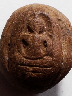 พระเม็ดบัว เนื้อดิน ลพ.อ๋อย วัดไทร #lnw390