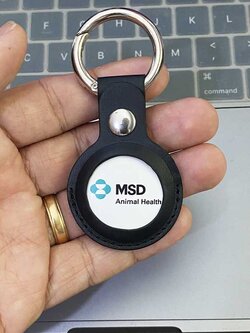 พิมพ์โลโก้ สกรีนโลโก้บน AirTag