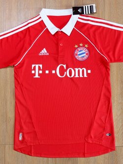 Retro เสื้อฟุตบอลย้อนยุค บาเหยิน เหย้า 2006-07