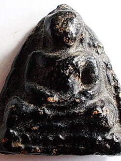 ลพ.โต ปางสมาธิ เนื้อดินจุุ่มรัก กรุบางกระทิง อยุธยา