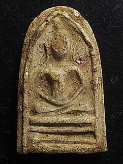 พระกรุวัดเงิน คลองเตย พิมพ์ซุ้มกอ