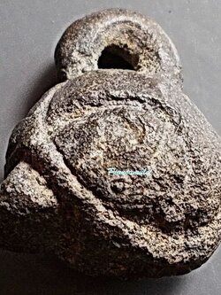 พระปิดตาปักเป้าหลวงพ่อดำ วัดกุฎี ปราจีนบุรี