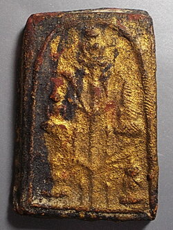 พระกรุวังหน้า พิมพ์พระเจ้าห้าพระองค์ รักทองเดิมๆ