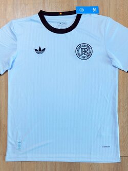 เสื้อทีมชาติเยอรมัน สีฟ้า รุ่นพิเศษ 2025