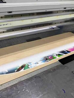 พิมพ์ลวดลายบนไม้ สกรีนลายบนไม้ ขนาดใหญ่ 4 สี