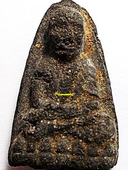 ลป.ทวด พิมพ์ใหญ่ เนื้อลังเม้ง วัดประสาท ปี 06