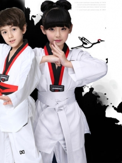 (พรีออเดอร์) ชุดเทควันโด+สาย Taekwondo TCD10001-1