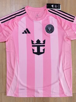 เสื้อฟุตบอล อินเตอร์ ไมอามี เหย้า สีชมพู่ เกรดแฟนบอล 2025